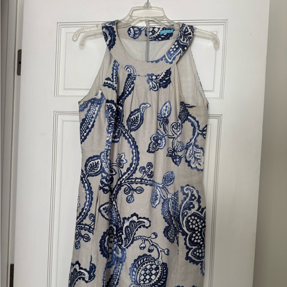 J. McLaughlin Blue and Cream Floral Blouse